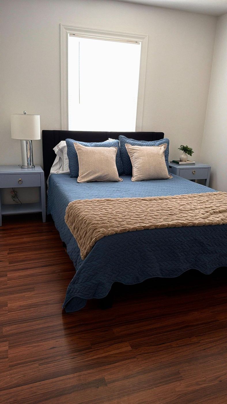 Single-occupancy bedroom